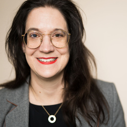 Nicola Mertens