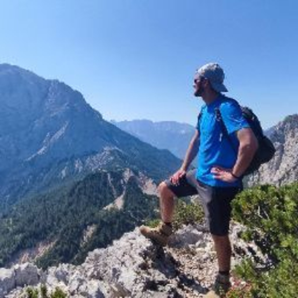 Robert Kaluza Administrator Bundeswehr XING