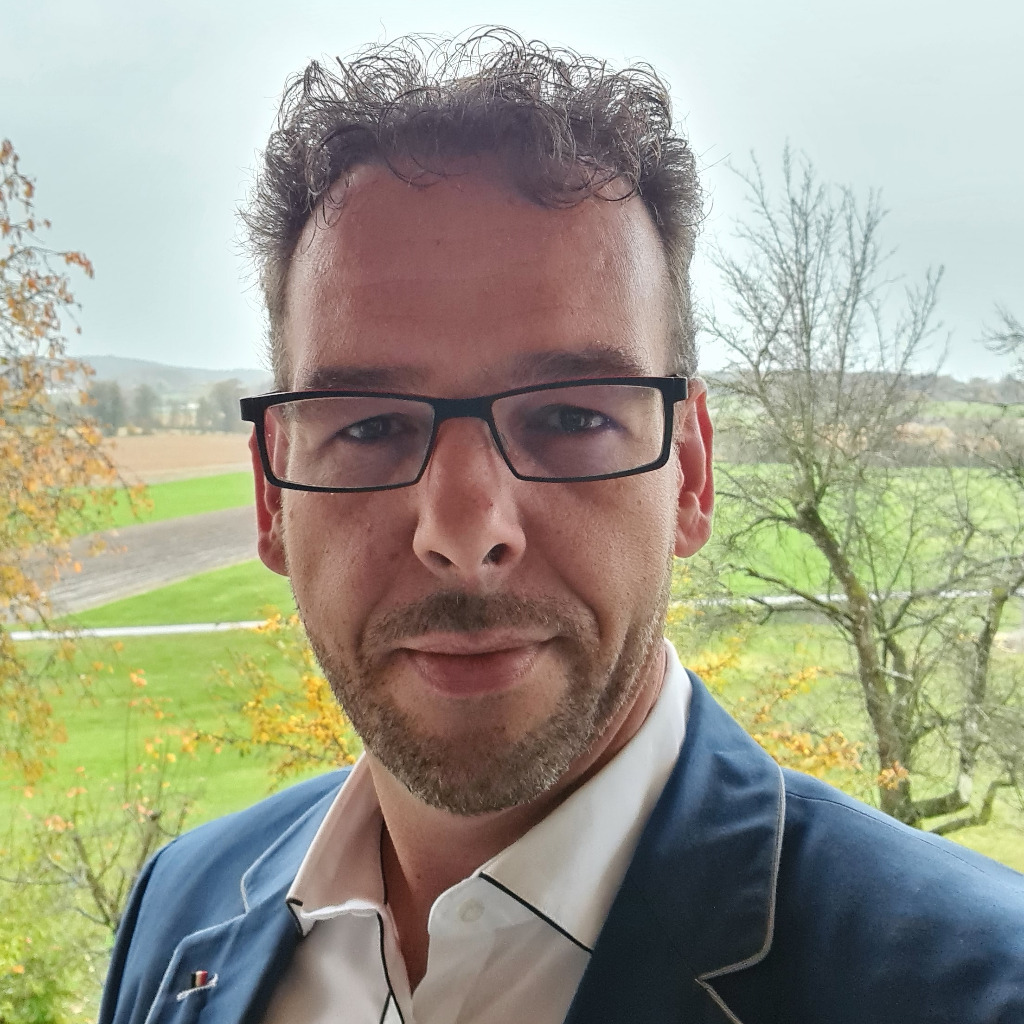 Josef Barthuber Technischer Manager IABG XING