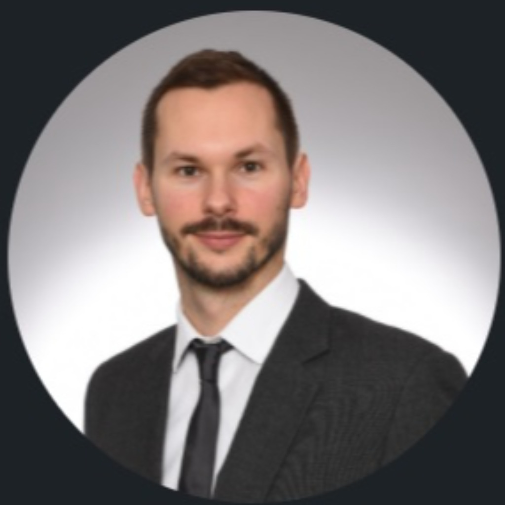 Nicolas Gille International Executive Search Recruiter / Associate