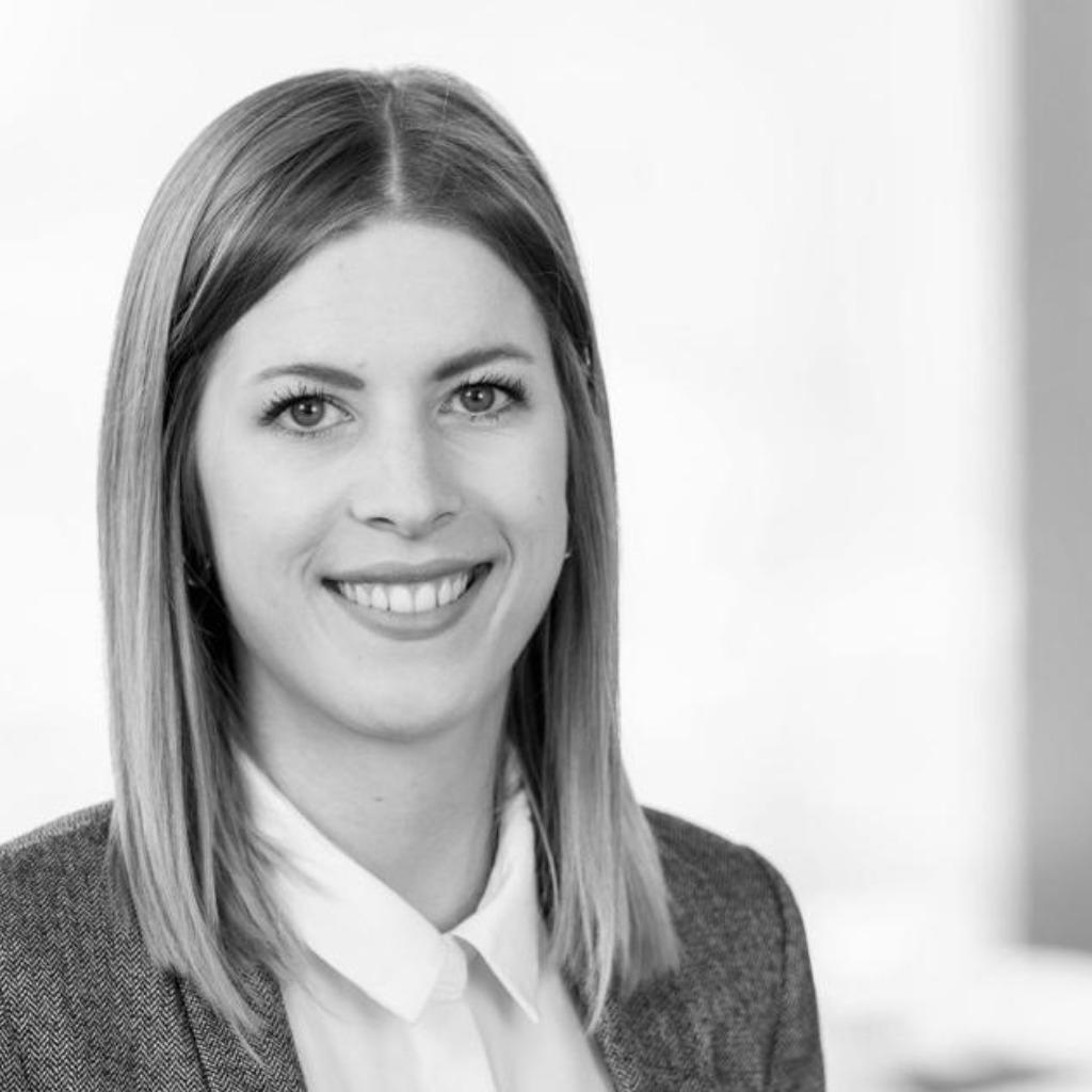 Nina Bauer Business Communications Hochschule für Wirtschaft Zürich