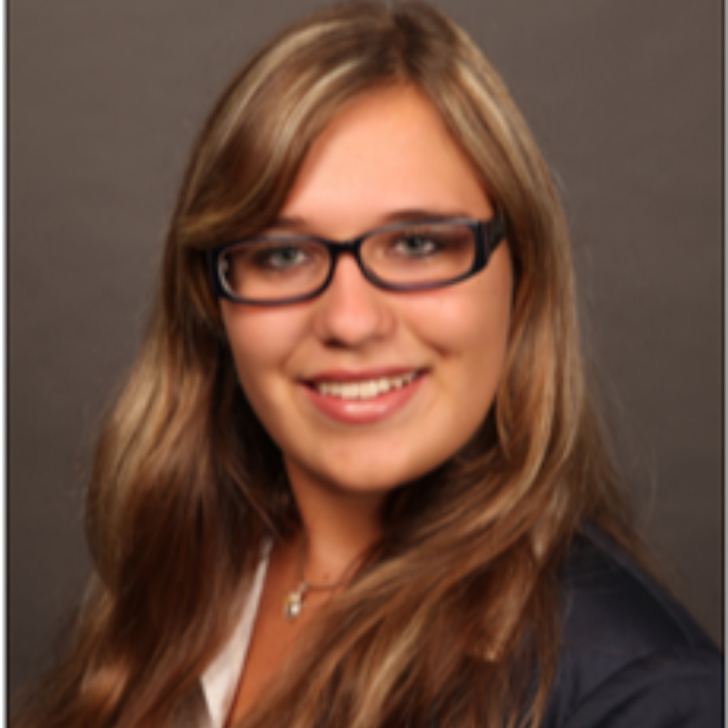 Stefanie Erb - International Sales Coordinator - TRI Dental Implants