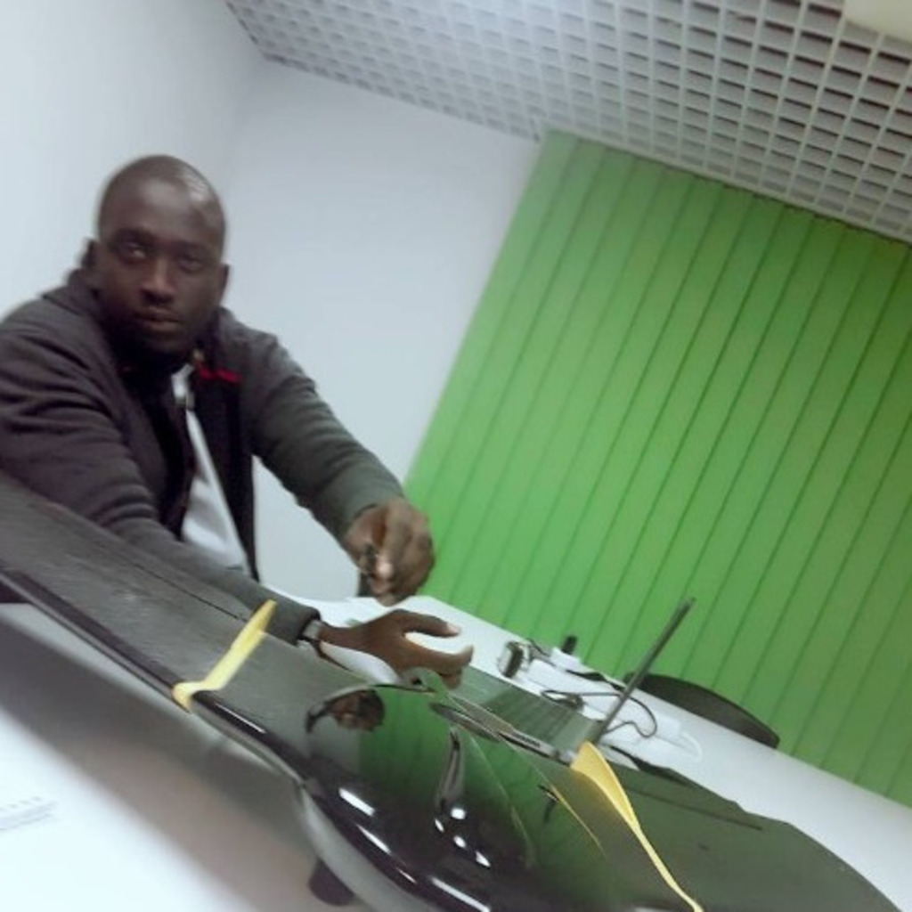 Karim Diouf Water resources Engineer / Self taught developer SIAT