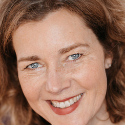 Carmen J. Breuker