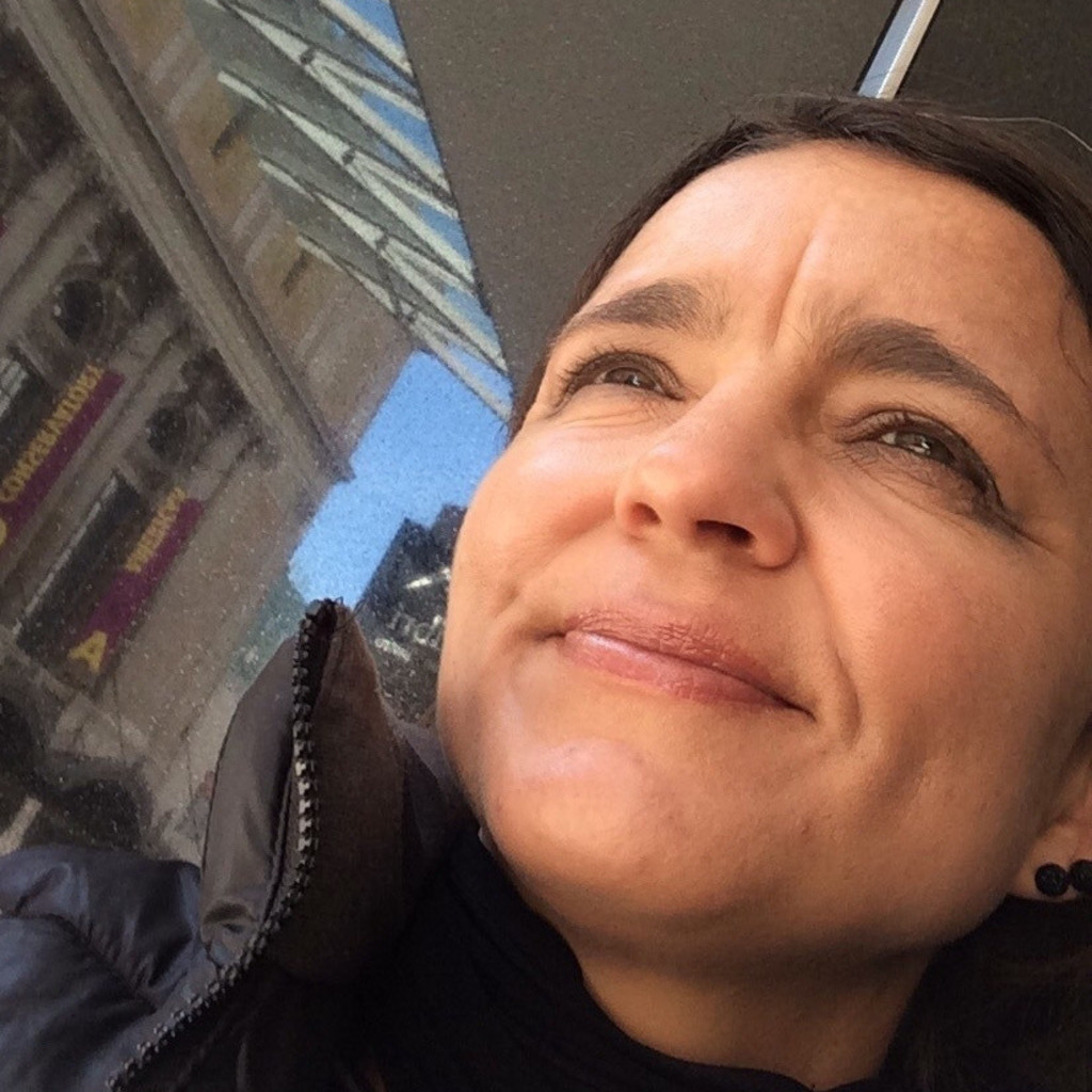 Franziska Marty Grafikerin FMGRAFIK www.fmgrafik.ch XING