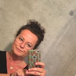Sandra Bär