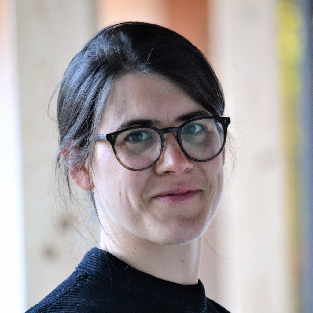 Tina Ochs Sozialberatung R+V Versicherung XING