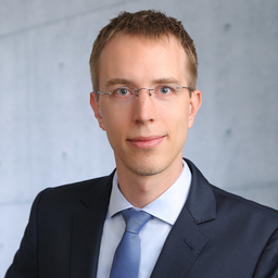 Dr. Jakob Bouquet