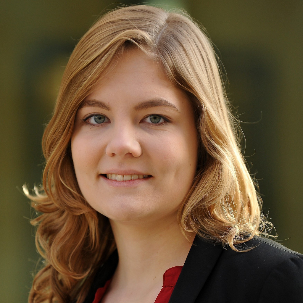 julia-wautmann-finance-whu-otto-beisheim-school-of-management-xing