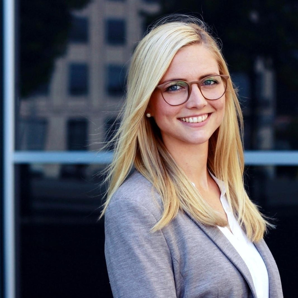 Jasmin Stark Associate Partner Manager Bei Personio Personio GmbH jasmin-stark-associate-partner-manager-bei-personio-personio-gmbh