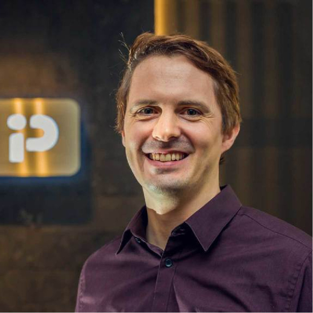 Alexander Geßler Lead Designer Justrelate Group XING