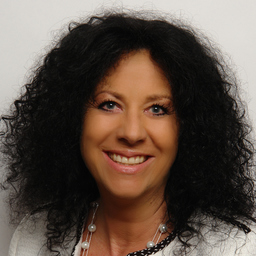 Petra Bayer