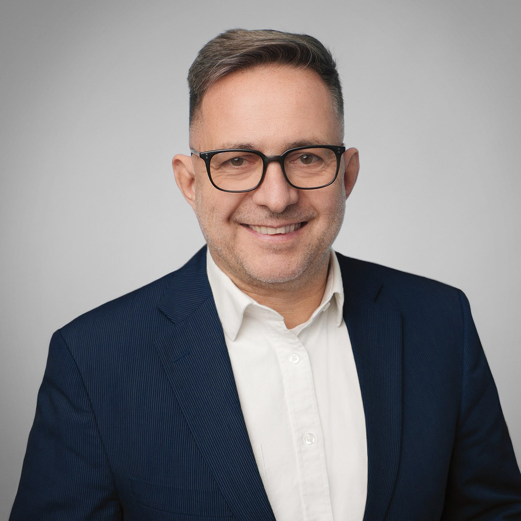 Andre Neubert Fahrzeuginbetriebnahme Zynit China Ltd. XING