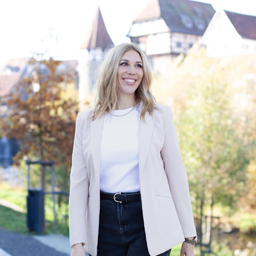 Yvonne Maier