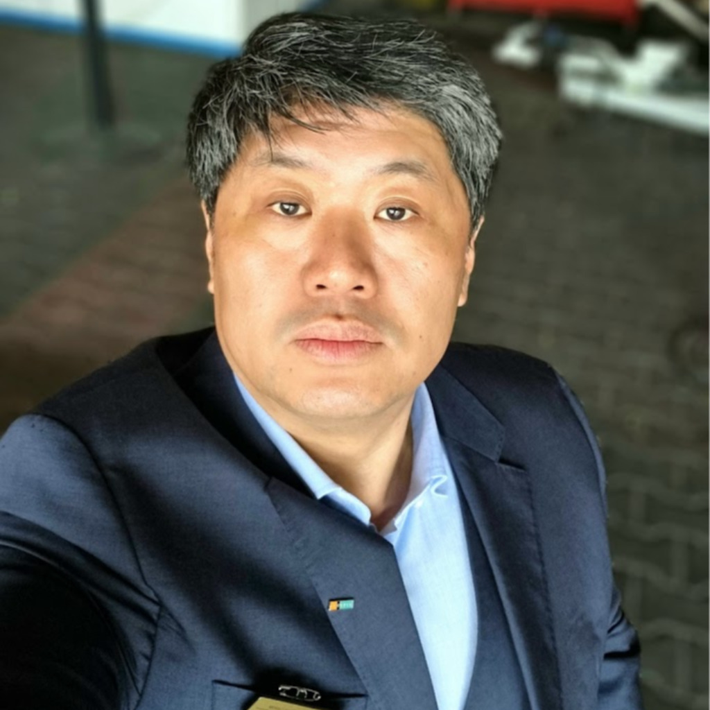 YoungHo Yoon Sales &Marketing Director Europe Hyundai L&C Europe