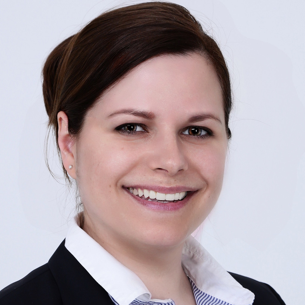 Mag Iris Grumm Product Advisor Deutsche Bank Ag Xing