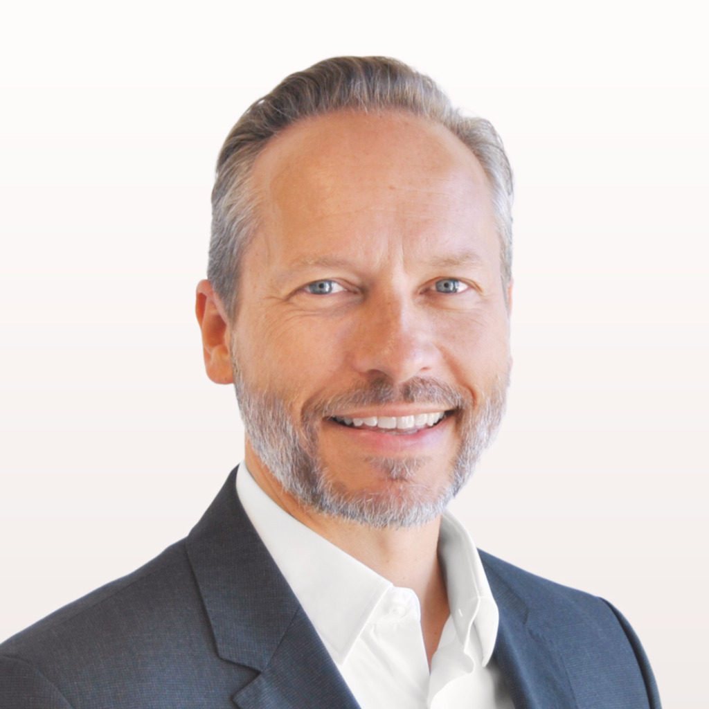 Dirk Weiss Digital Marken & CRMBerater Interim Manager Weiss