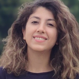 Naghmeh Naderi