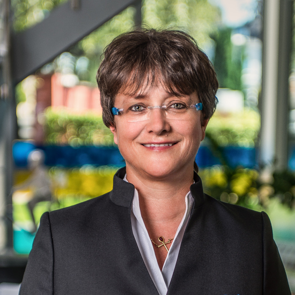 MarieLuise Hasler Geschäftsführerin UForm Verlag XING