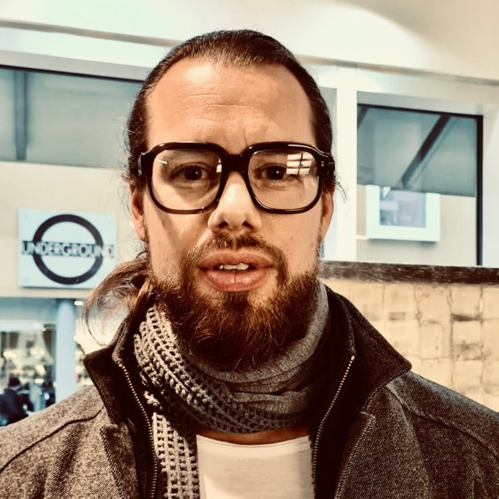 Dipl.Ing. Benjamin Wolf Director Sales & Business Development C&U