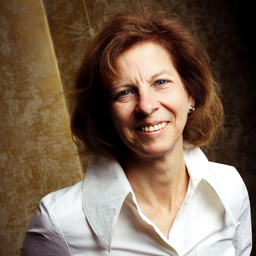 Yvonne Wolfrum Hartmann