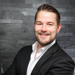 Philip Uschdraweit