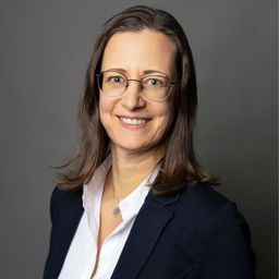 Simone Tump