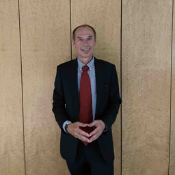 Dr. Michael Knieß
