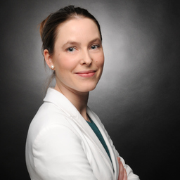 Dr. Kelly Beernaert