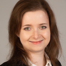 Laura Saar