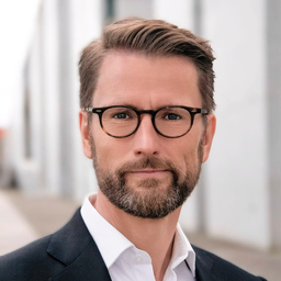 Dr. Axel Gille