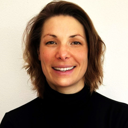 Anna Henze