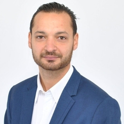 Iljaz Enis