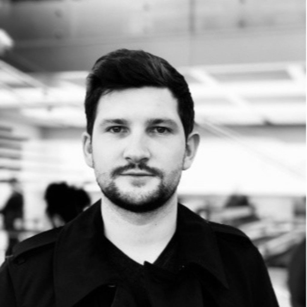 Ben Hiller Senior Consultant EY (Ernst & Young) XING