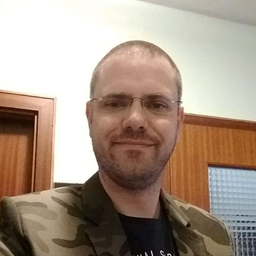 Lars Claußen