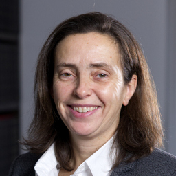 Julia Betz
