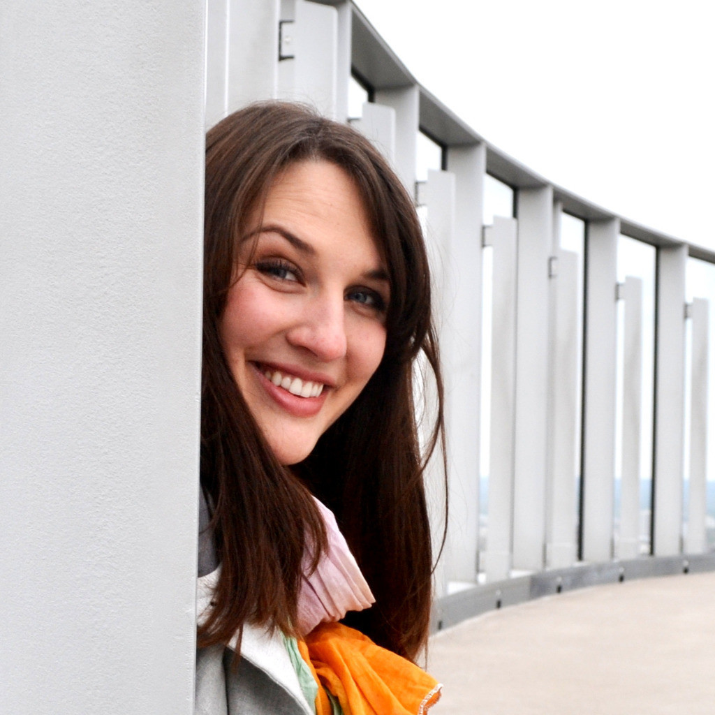 Ostrowski aus Düsseldorf in der Personensuche von Das Telefonbuch