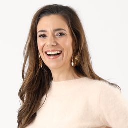 Dr. Daphne Hering