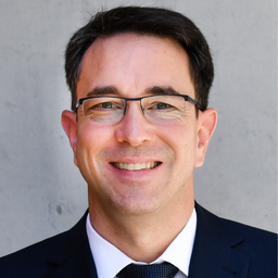 Dr. Mattias Dolder