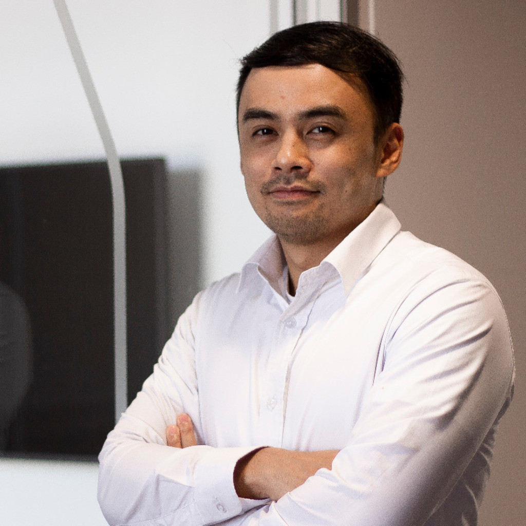 Suitbert Tong Regional Controller DB Schenker Middle East, Dubai XING