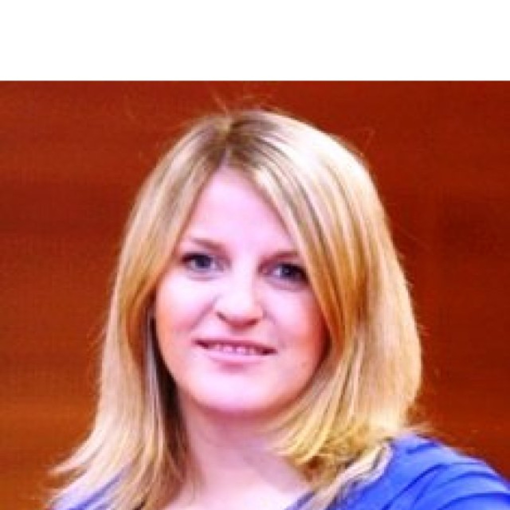 Louisa Jones Area Manager DACH Gartner, Inc. XING