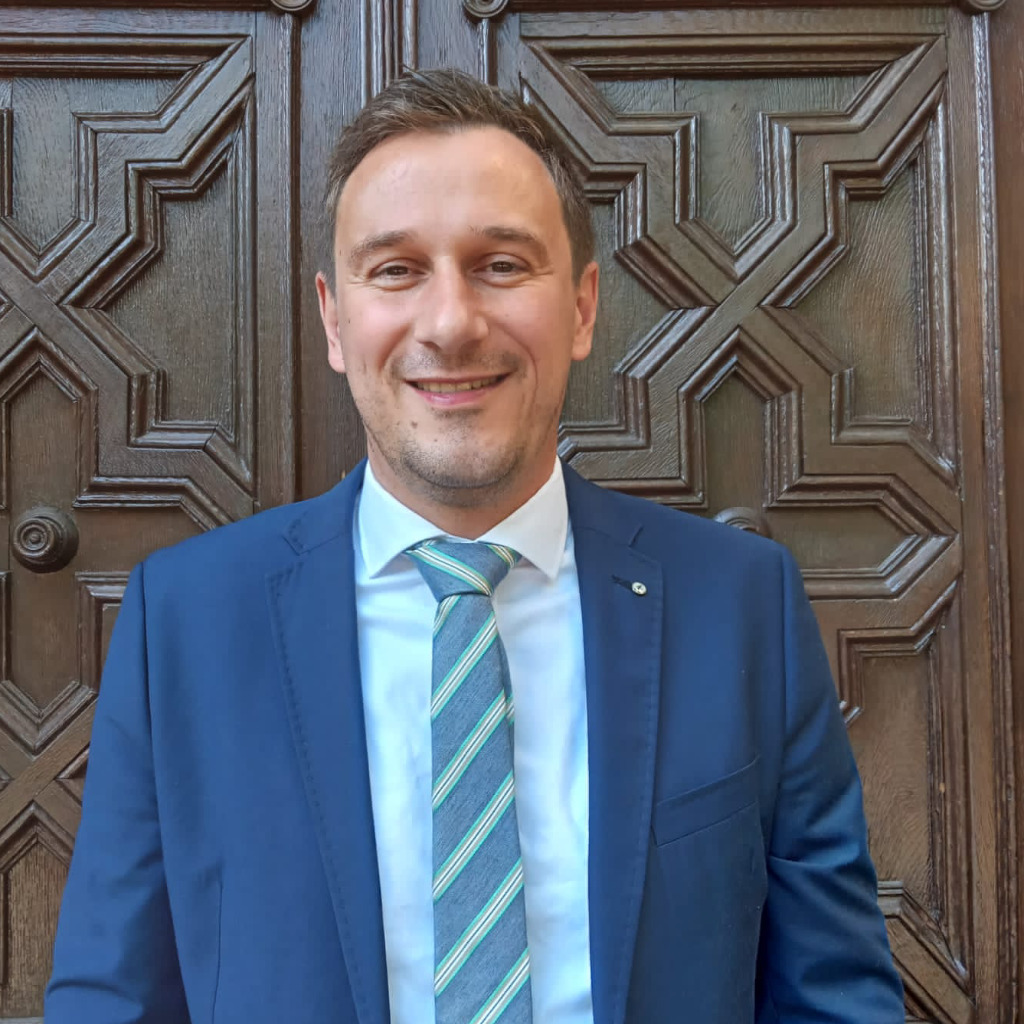 Michael Brucker Werksleiter & Geschäftsführer Essity Operations MainzKostheim GmbH XING