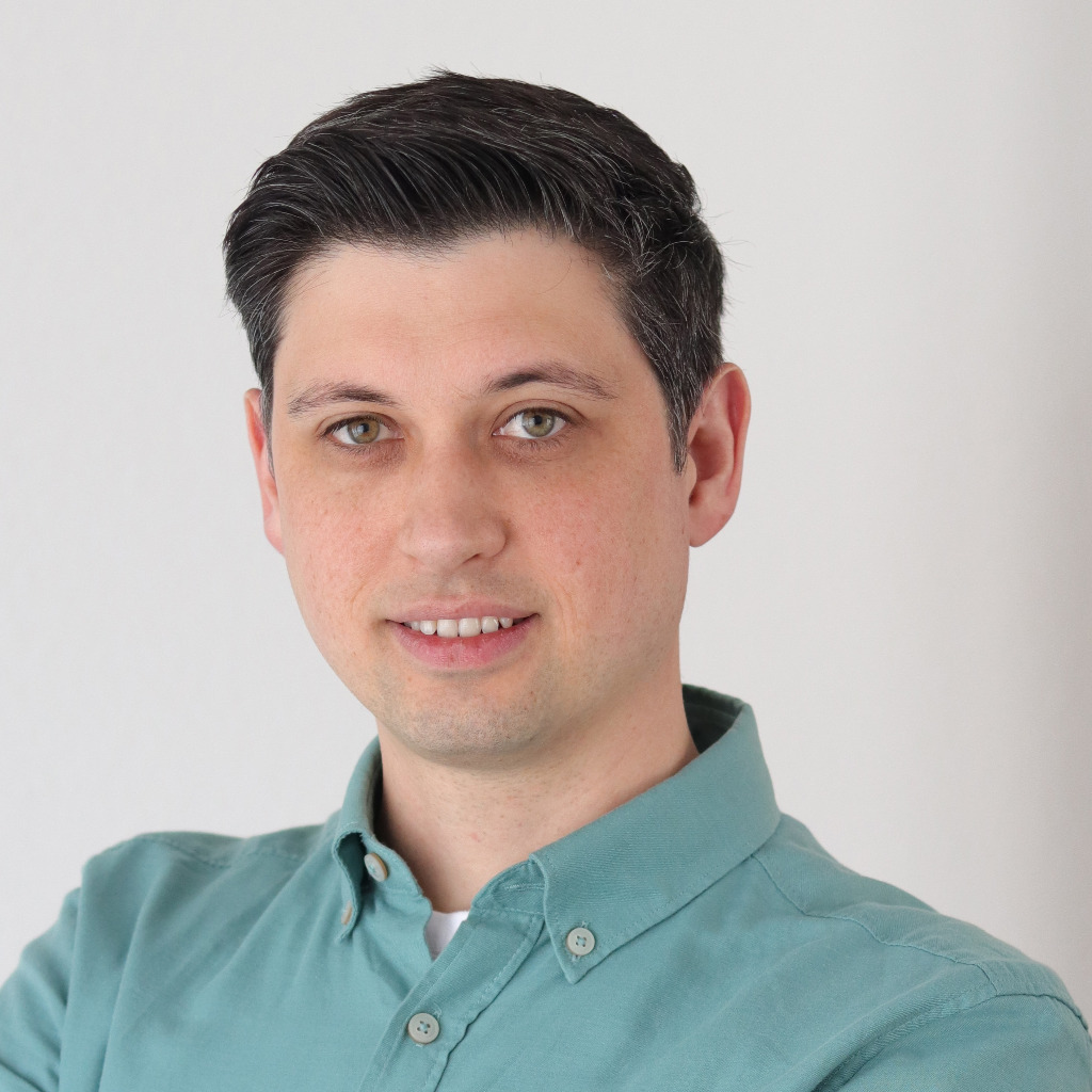 Gennadii Svitlychnyi Team Leader, IT Evia XING