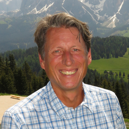 Dr. Jörg Krumbiegel