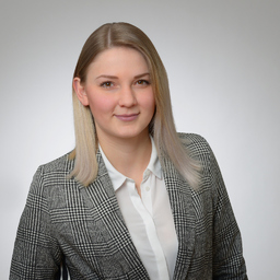 Julia Söllner