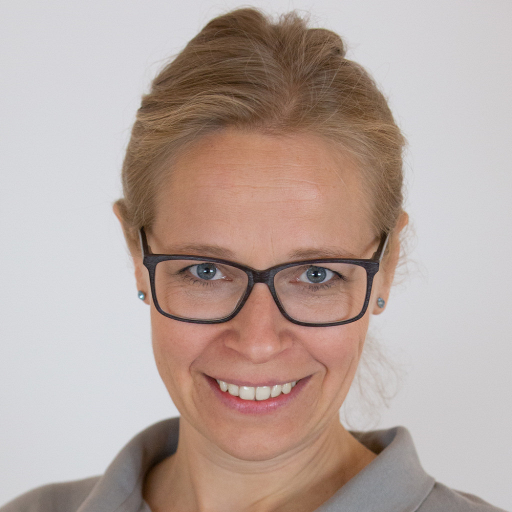 Claudia Ruchay Körpertherapeutin Rebalancing XING