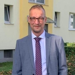 Oliver Völker