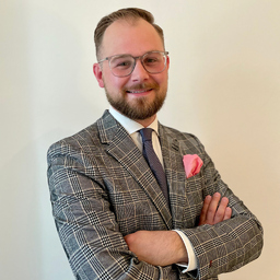 Dennis Nawrot