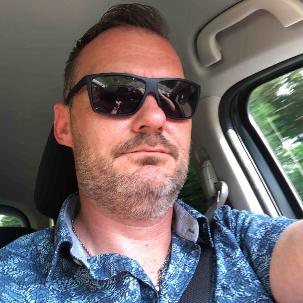 Josef Elsner Inhaber und Geschäftsführer tYp XING