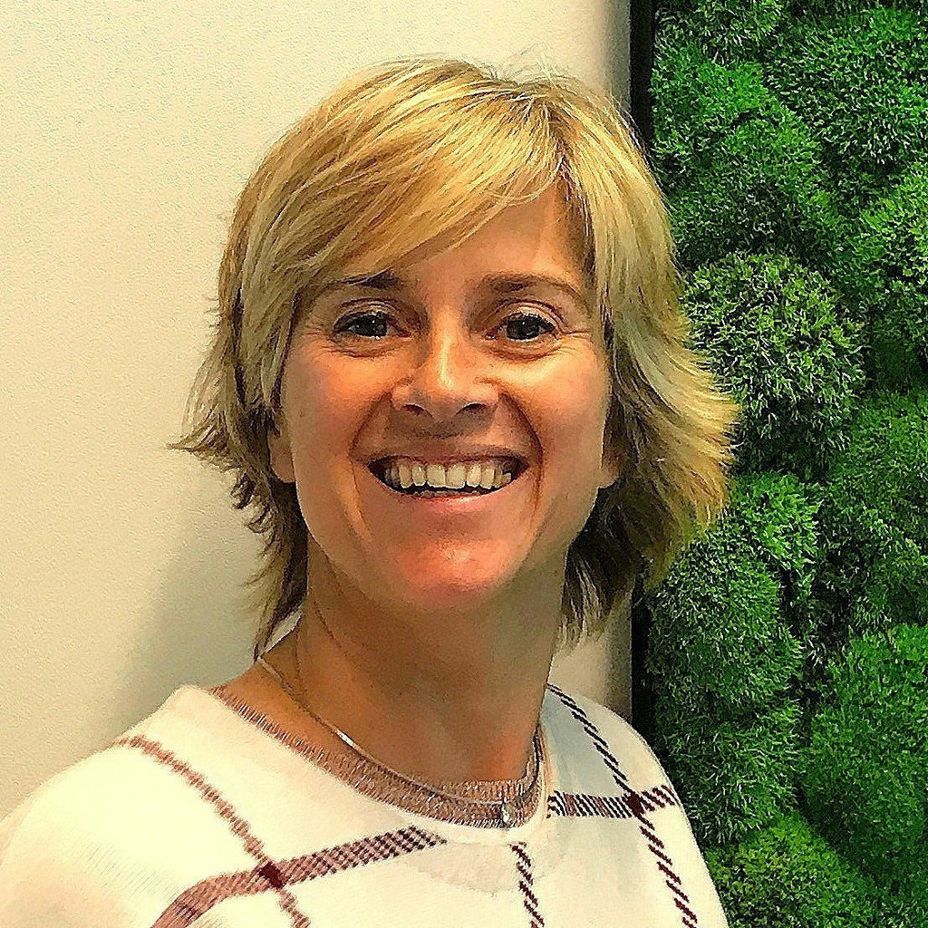 Anne Masson International Operations Officer Vialegis Europe XING